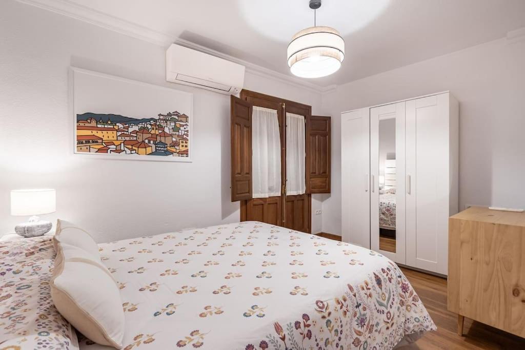 Apartamento Con Terraza A 4 Minutos De La Catedral غرناطة المظهر الخارجي الصورة